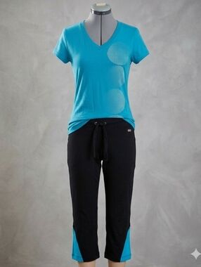 Women's Athletic Set. T-shirt and Pants